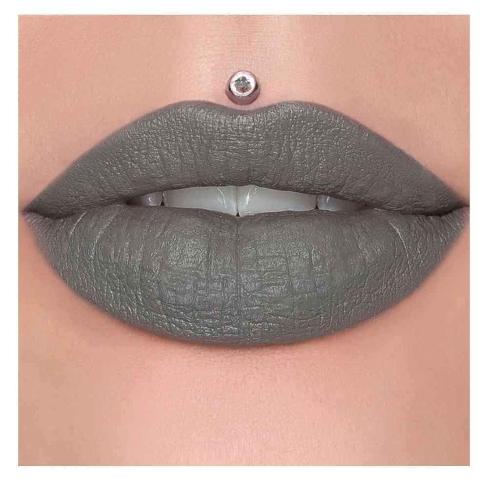 JEFFREE STAR Velvet Trap Lipstick - DRILL SERGEANT